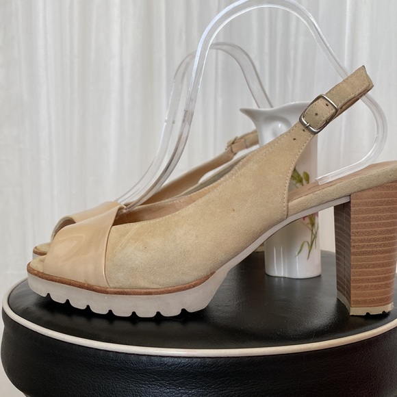 Gadea sling back, wood stack block heels, open toe shoes - Picture 3 of 16